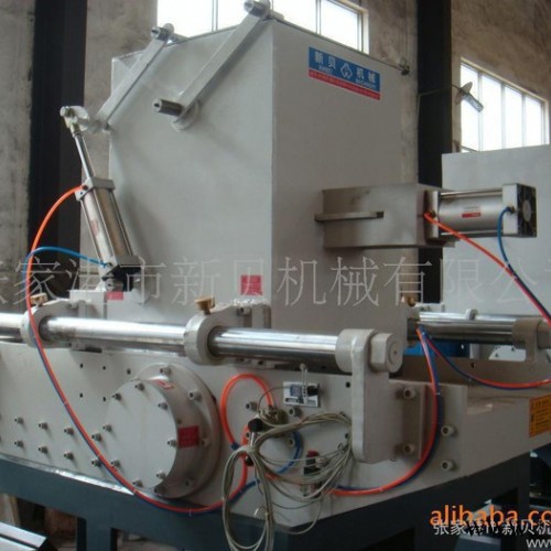 供應新貝單軸撕碎機 塑料板材撕碎機