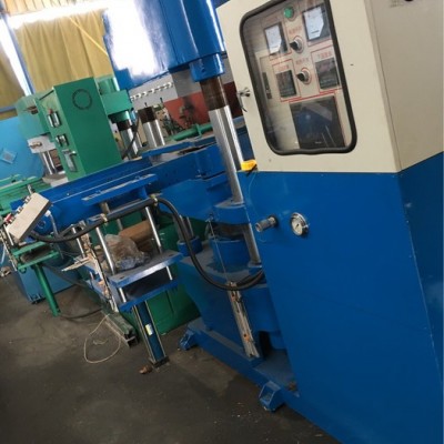 現(xiàn)貨200t硫化機(jī)橡膠機(jī)硅膠機(jī)全自動平板硫化機(jī)
