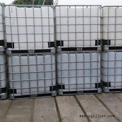 1000L噸桶清洗出售，泓泰1000升鐵架方桶清洗統(tǒng)一成色就成新