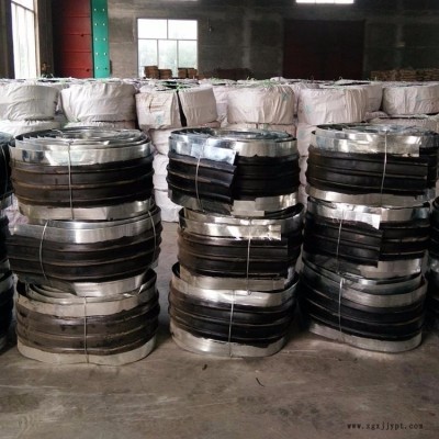 云南橡膠止水帶廠家，華邁橡塑廠家直供云南各地橡膠止水帶，中埋式，背貼式，鋼邊止水帶，型號齊全，現(xiàn)貨充足