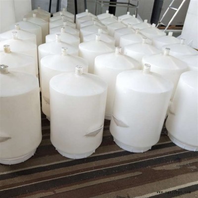 鋼聯(lián)建 塑料容器制品包括塑料桶，塑料水箱，塑料水塔，塑料罐等質(zhì)量保障廠家直銷價格優(yōu)惠
