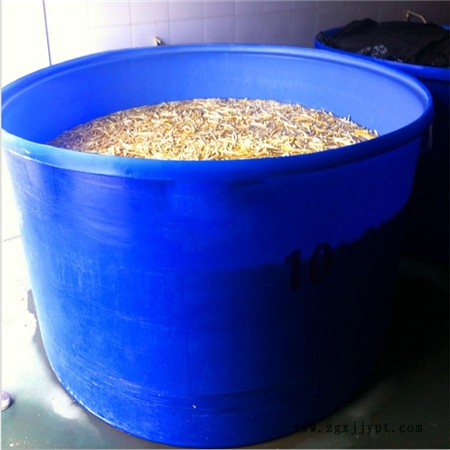 河南濮陽(yáng) 2立方pe大罐 加工直銷
