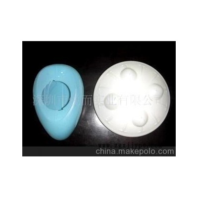 大型專(zhuān)業(yè)吹塑廠、電器水箱、汽車(chē)水箱、塑料制品(圖)