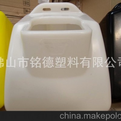 供應(yīng)滾塑加工，旋塑成型，旋塑加工，滾塑水箱，滾塑成型