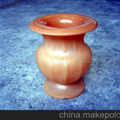 滾塑加工，滾塑制品，塑料花盆(圖)