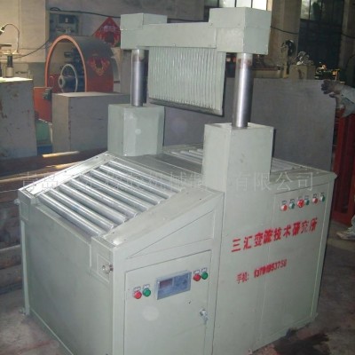 橡膠機(jī)械-自動(dòng)溫控切膠機(jī)