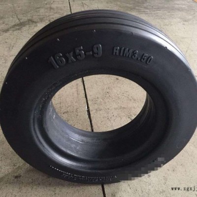 飛機(jī)場(chǎng)行李拖車輪胎16*5-9