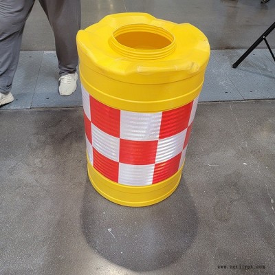 達普  DP 吹塑防撞桶 反光塑料隔離墩 道路隔離防撞桶 道路交通設(shè)施