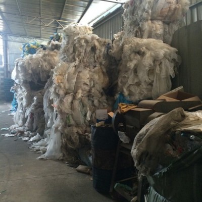 大量批發(fā)銷售PE\HDPE，ldpe顆粒，pp顆粒，藍(lán)色顆粒\香菇料\高密度聚乙烯再生顆粒，貨源充足