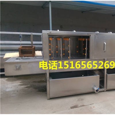 塑料箱噴淋清洗機(jī)找諸城佳品  2-4-6-8-10洗箱機(jī)各種型號 塑料箱清洗機(jī)