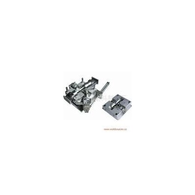 盈晟塑膠模具開模，塑料模具設(shè)計制造，塑料模具廠家