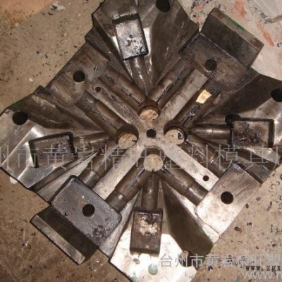 塑料管件模具。管件模具、注塑模具、塑料模具