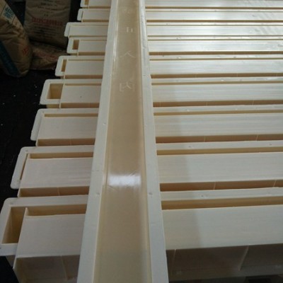 高鐵鋼絲網(wǎng)立柱模具 塑料模具