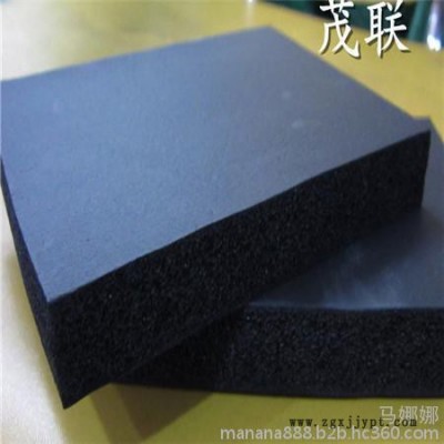 安徽橡塑保溫板廠批發(fā)  橡塑絕熱制品  B1級橡塑板 現(xiàn)貨供應(yīng)阻燃橡塑保溫板