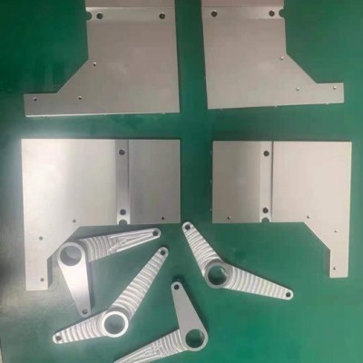 聯(lián)呈 機加工