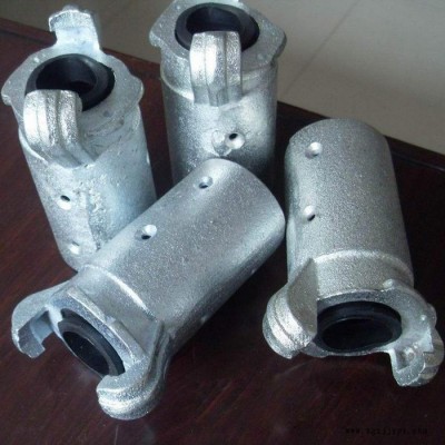 河北景縣泰誠(chéng)橡塑制品廠廠家批發(fā)零售噴砂管接頭 鑄鐵接頭 砂管接頭歡迎采購(gòu)