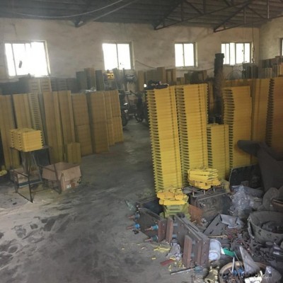 鑄造模具配件，熱芯盒覆膜砂鑄造模具供應