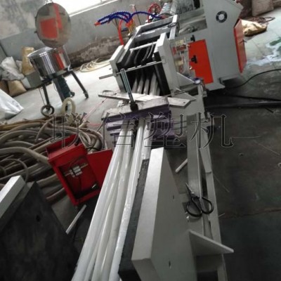 出售pom棒材冷頂擠出機(jī)PP、PEEK、PE棒材板材PA隔熱條擠出生產(chǎn)線