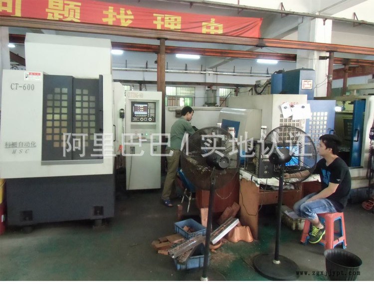塑料模具廠家 汽車車燈塑料模具廠家 中山泰臣優(yōu)選 專業(yè)制作模具示例圖6
