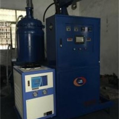 聚氨酯灌注機(jī)，東莞環(huán)戊烷高壓發(fā)泡機(jī)PU混合灌注機(jī)