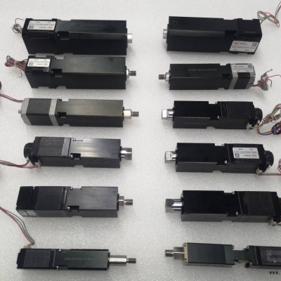 供應(yīng)多軸機(jī)械手DMAC28微型電動(dòng)推桿馬達(dá)絲桿一體式