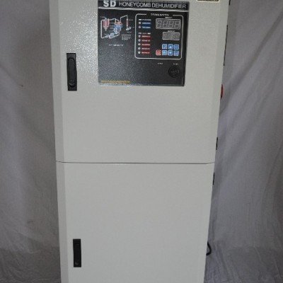 供應(yīng)SNHTA/信泰牌塑料除濕機(jī)工業(yè)冷水機(jī)SD-80H蜂巢轉(zhuǎn)輪除濕機(jī)專注塑料自動(dòng)化機(jī)械設(shè)備